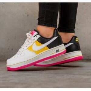 New Nike Air Force 1 ‘07 SE Moto White Size 6.5